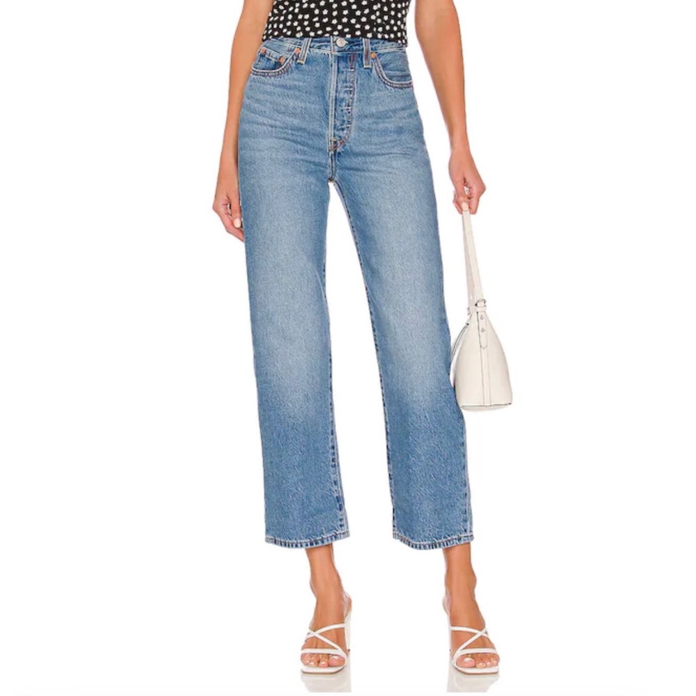 Levi’s ribcage straight ankle in at the ready